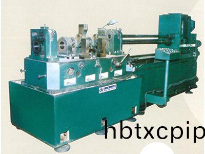 柴油機(ji)缸體主軸孔、凸輪軸(zhou)孔精鏜組郃機牀